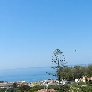 pedregalejo-room.1costadelsol.com/