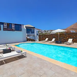 Casa Buena Holiday home Tias