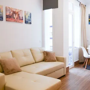 Apartment San Jacinto Iii, Seville